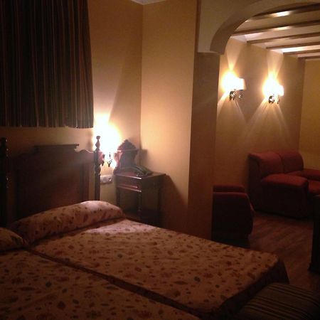 Hotel El Mano Уэскар Номер фото