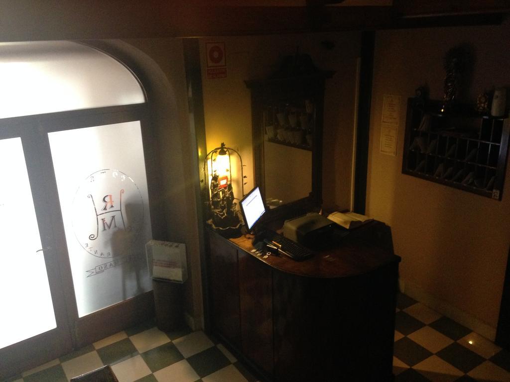 Hotel El Mano Уэскар Экстерьер фото