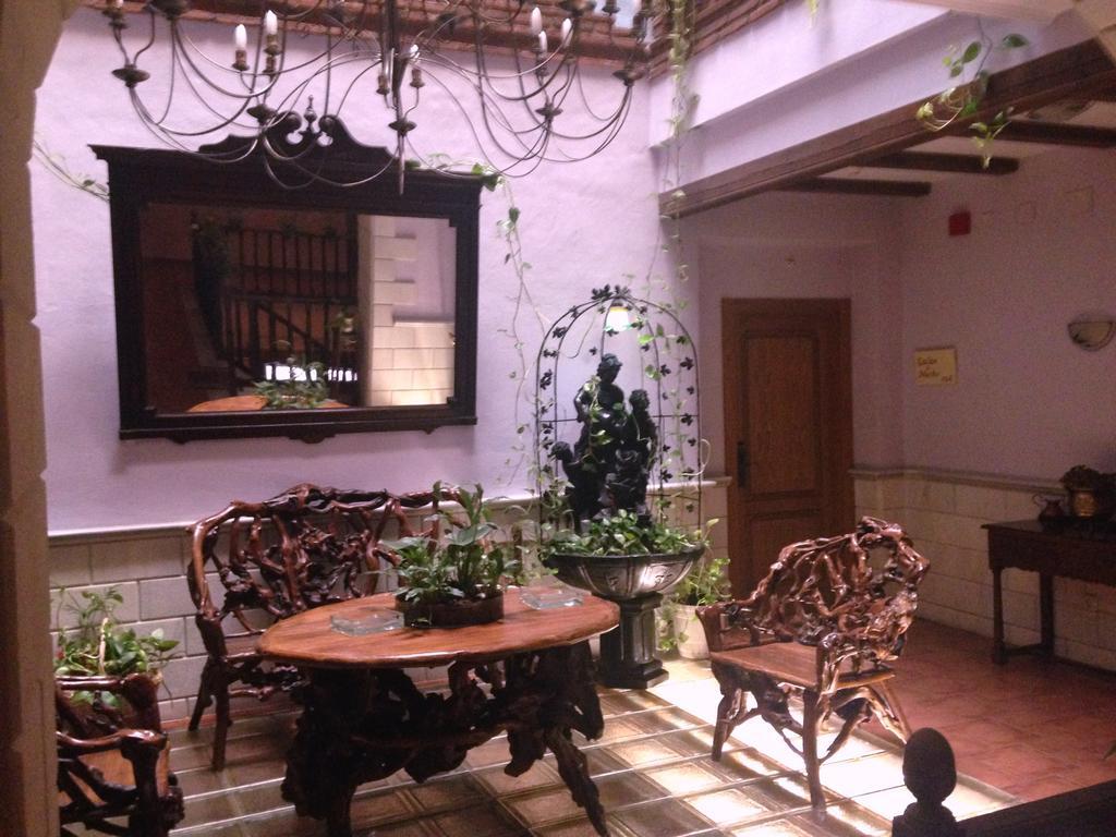 Hotel El Mano Уэскар Экстерьер фото
