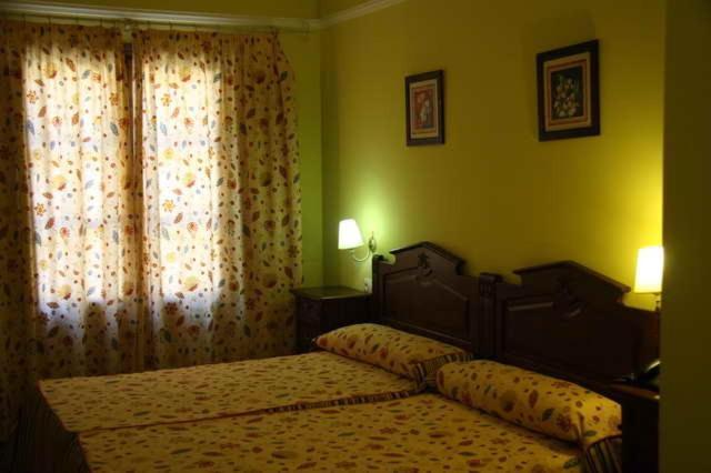 Hotel El Mano Уэскар Экстерьер фото